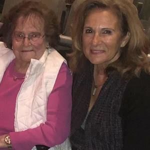 Meet your Posher, Evie